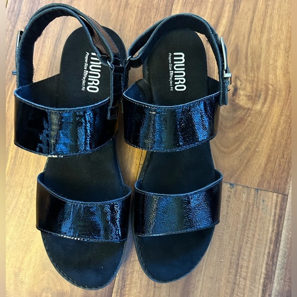 Munro Black Nordstrom Sandals Sleek Slingback Design  Sz-10M. R - Picture 9 of 14